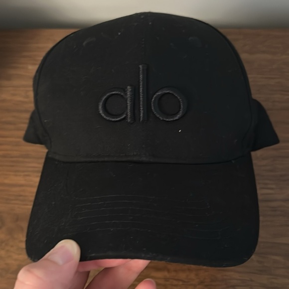 Alo cap - Picture 2 of 3